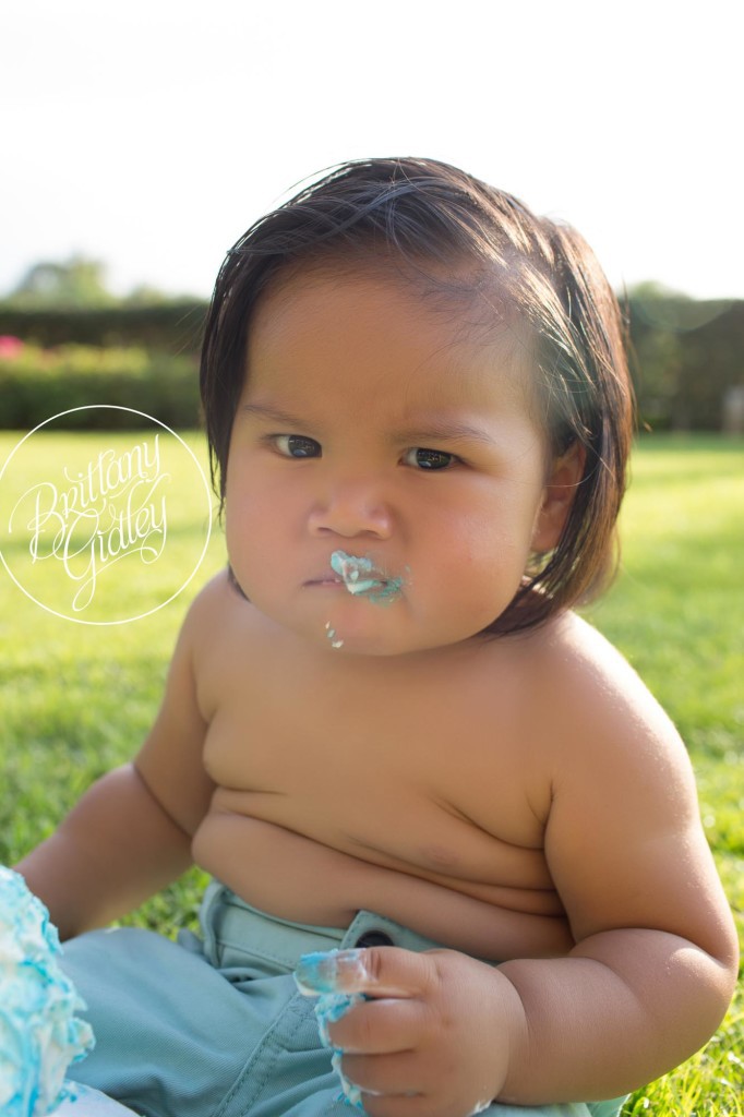 Hawaii Photographer | Cake Smash | Photo Shoot | Child Photographer | Beach | Big Island Hawaii