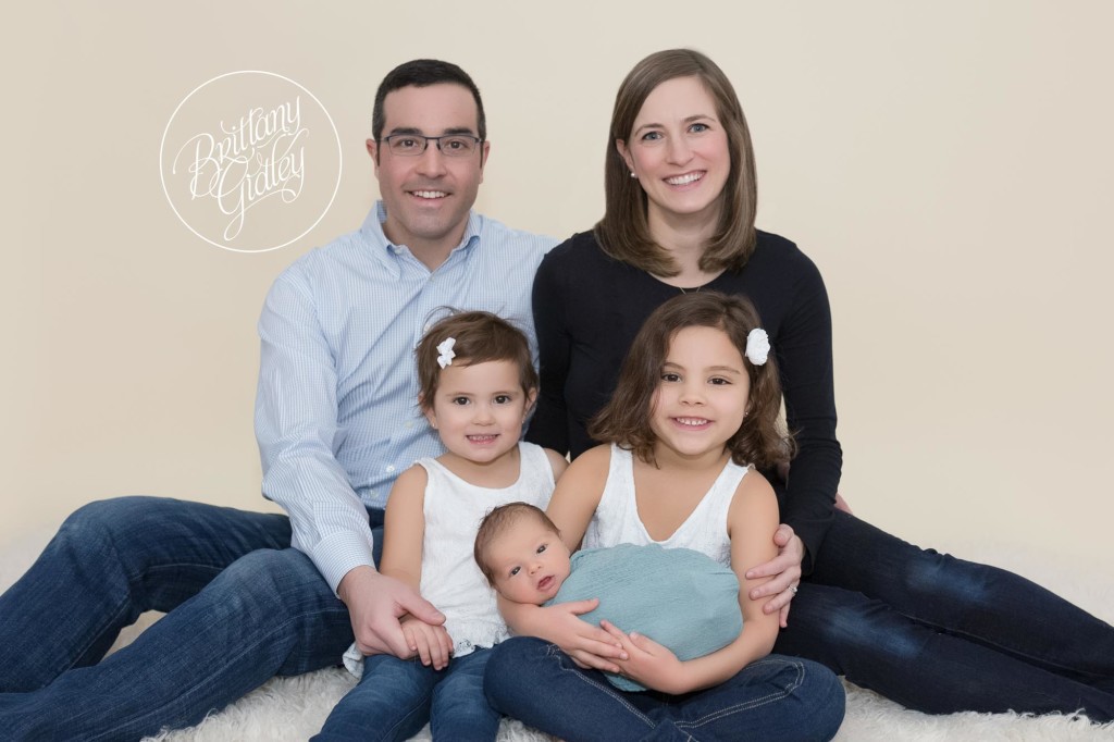 Family Photographer | Cleveland Ohio | Newborn Baby Boy | Big Sisters | Photo Shoot