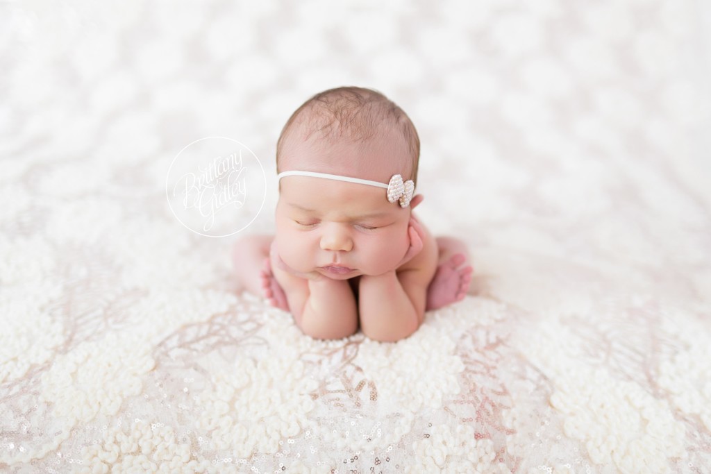 Newborn Session | Newborn Baby Girl | www.brittanygidleyphotography.com 