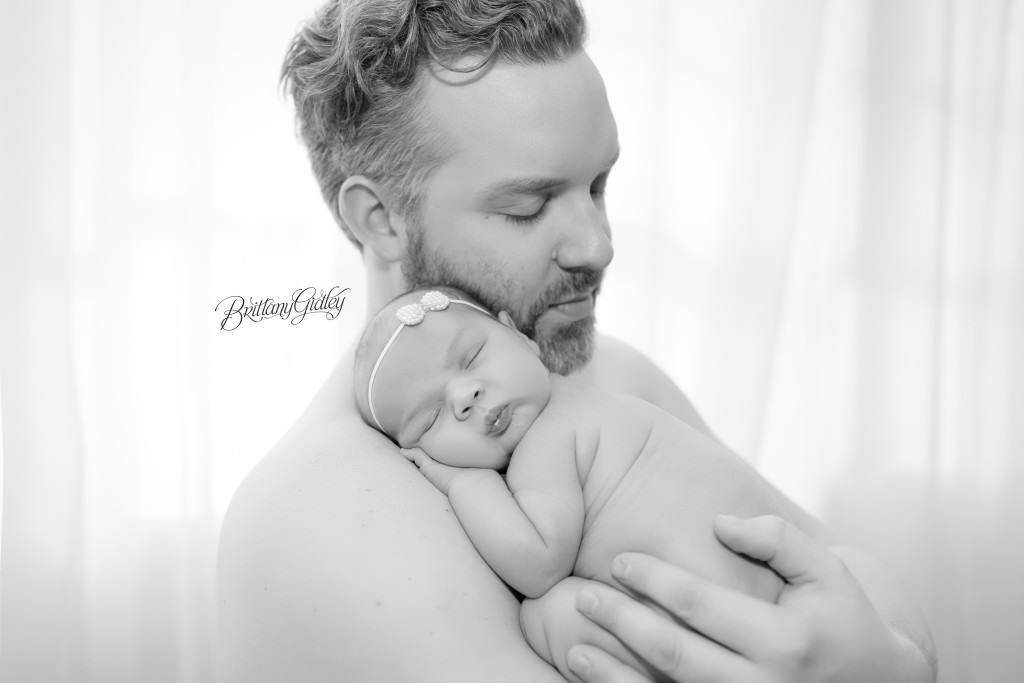 Father and Baby | www.brittanygidleyphotography.com 