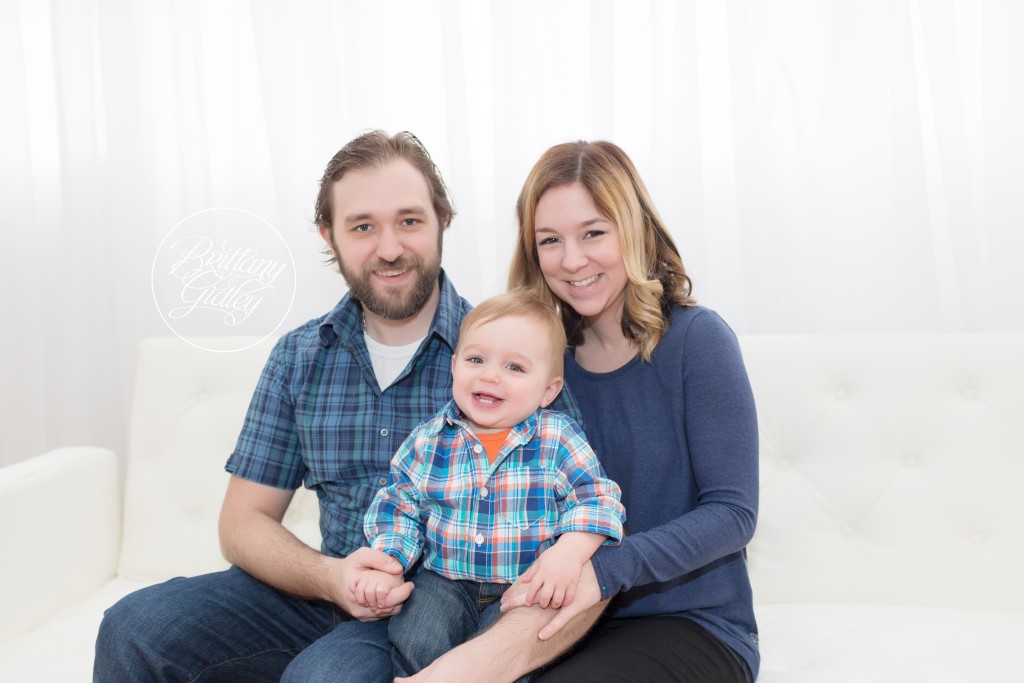 12 Month Photos | Family Pictures | Family Photography Studio | Cleveland Ohio