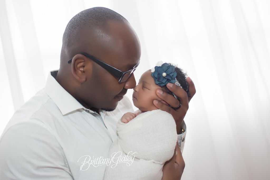 Mother & Baby | Newborn Baby Girl | Cleveland Newborn Photographer | Start With The Best