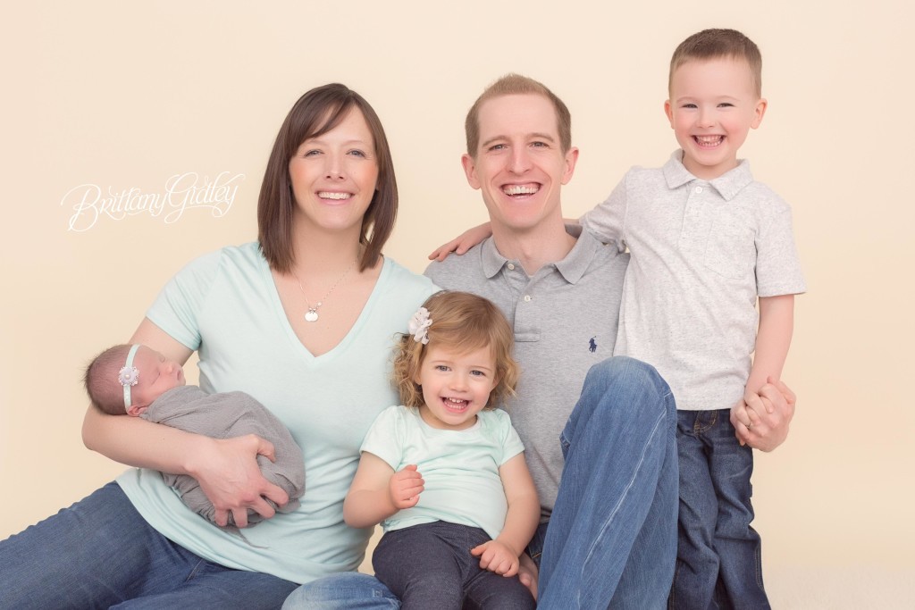 Newborn Photos | Newborn Photography Studio | Cleveland Ohio | Cleveland Newborn Photographer