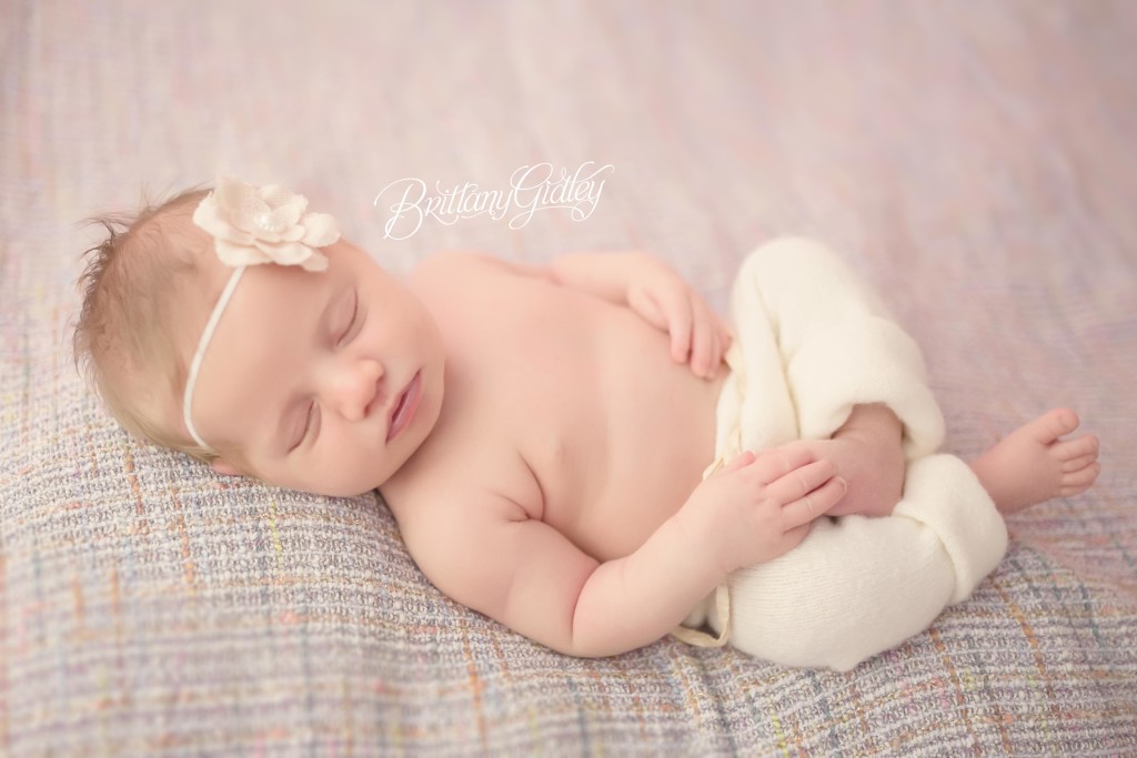 Newborn Baby Girl | Photography Session | Newborn Mini Session | Brittany Gidley Photography LLC