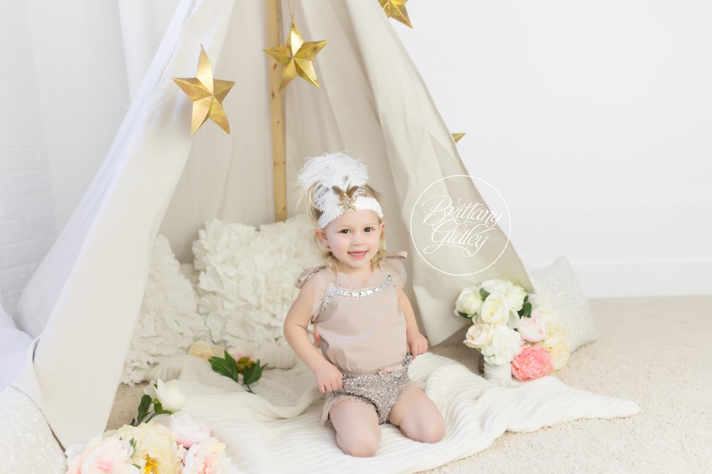Whimsical Child Photographer | Teepee | Photography Mentoring | Starry Night | Rainey's Closet | Start With The Best | Cleveland Ohio