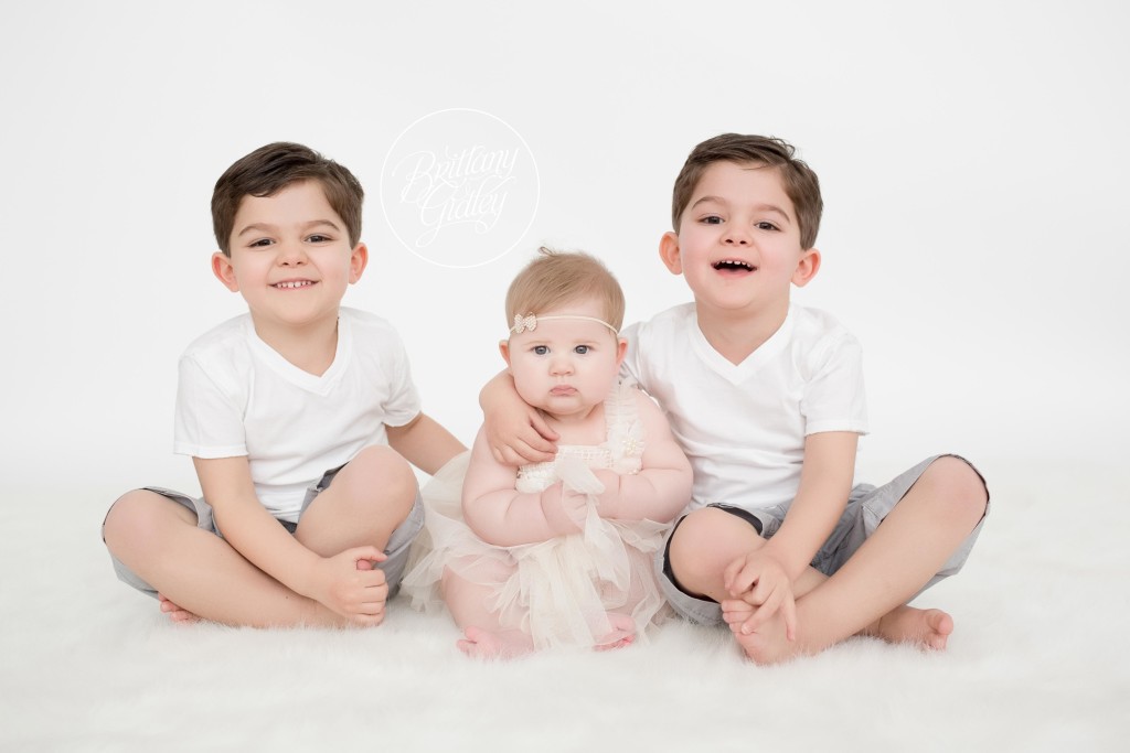 6 Month Old Baby Girl | Baby Photographer | Baby Photography | Cleveland | Brittany Gidley Photography LLC | Start With The Best | Cleveland Baby Photographer | Cleveland Baby Photography