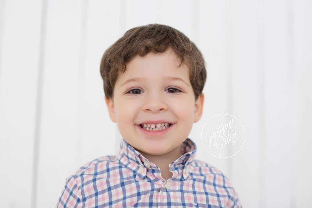 Cleveland Toddler Photographer | Big Brother | Mason