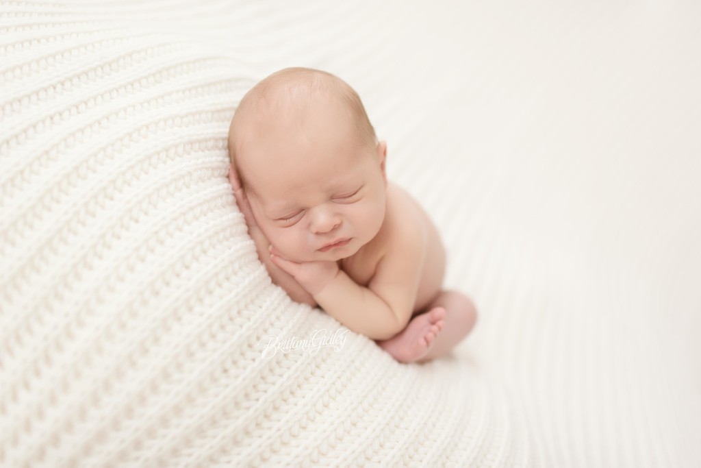 Newborn Baby Photo Shoot | Cleveland, Ohio | Newborn Baby Photographer | Cleveland Newborn Photographer