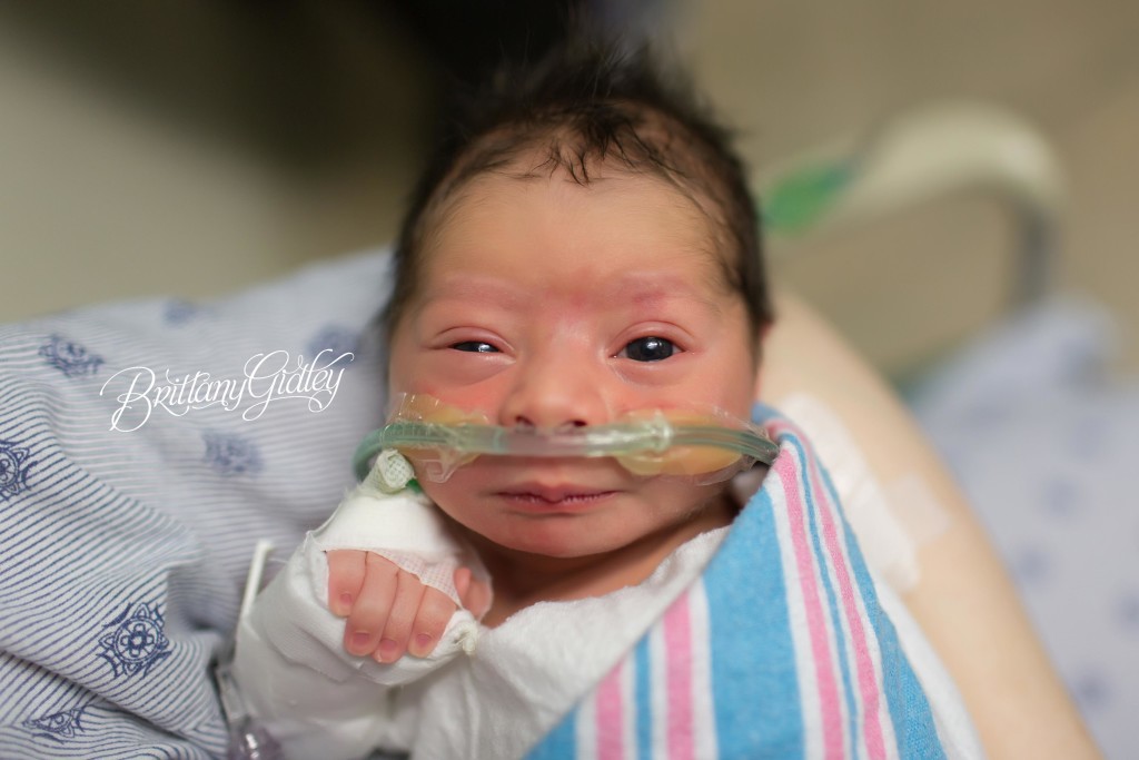 NICU Photographer | Cleveland Ohio | Metro Health | Best Photographer | Registered Nurse NICU