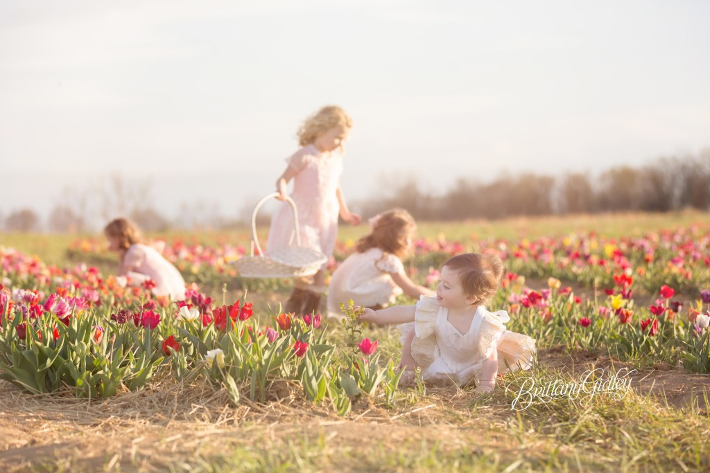 Burnside Farms | Whimsical Child Photographer | Flower Field | Tulip Field Photo Shoot | Child Photographer | Child Photography | Styled Shoot