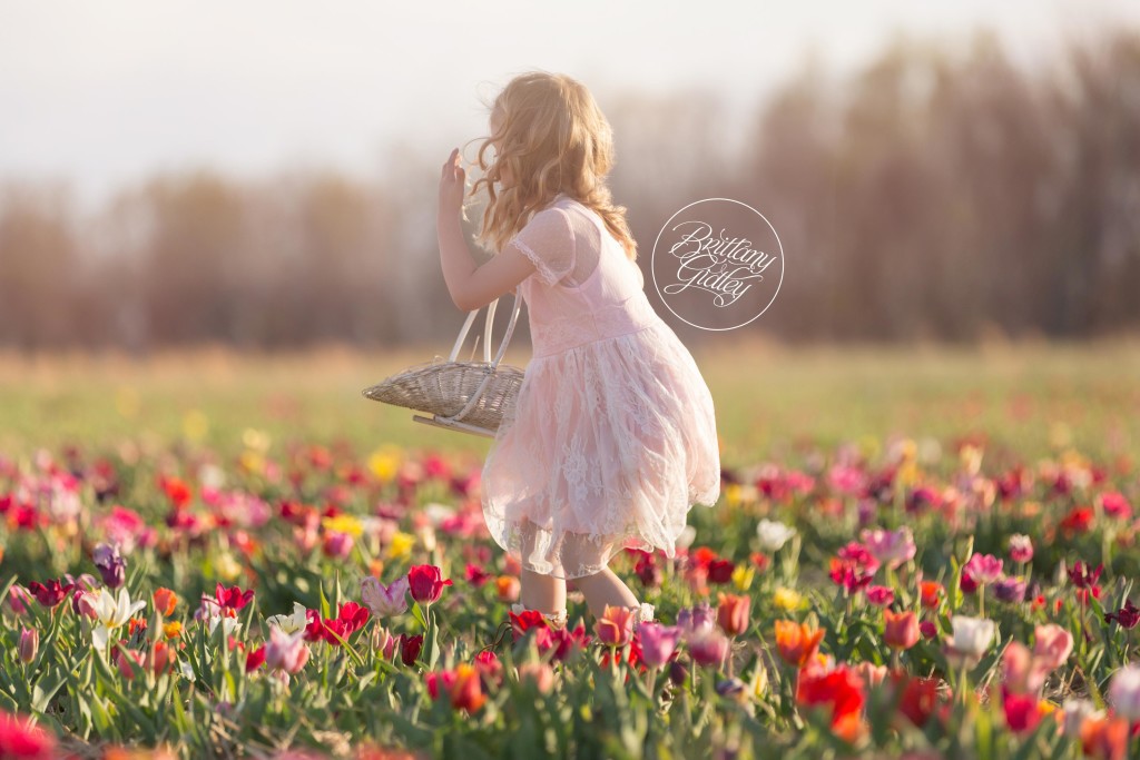 Burnside Farms | Whimsical Child Photographer | Flower Field | Tulip Field Photo Shoot | Child Photographer | Child Photography | Styled Shoot