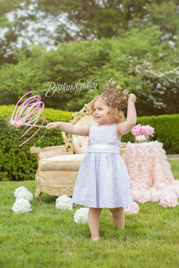 Tea Party Dream Session | Whimsical Child Photography | Dreamy Child Photographer | Cleveland Museum of Art