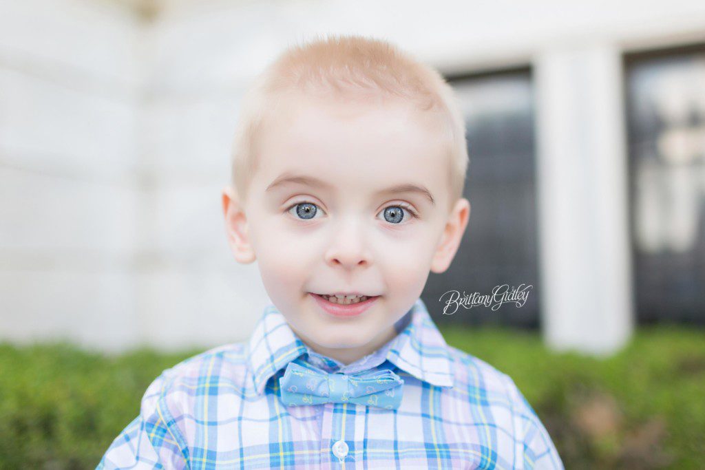 Cleveland Toddler Photographer | Cleveland Museum of Art | Start With The Best | Brittany Gidley Photography LLC