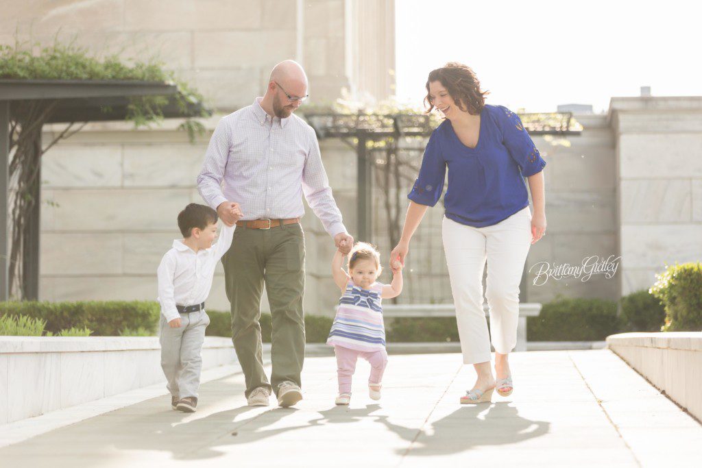 Museum of Art | Family Photographer | Cleveland Ohio