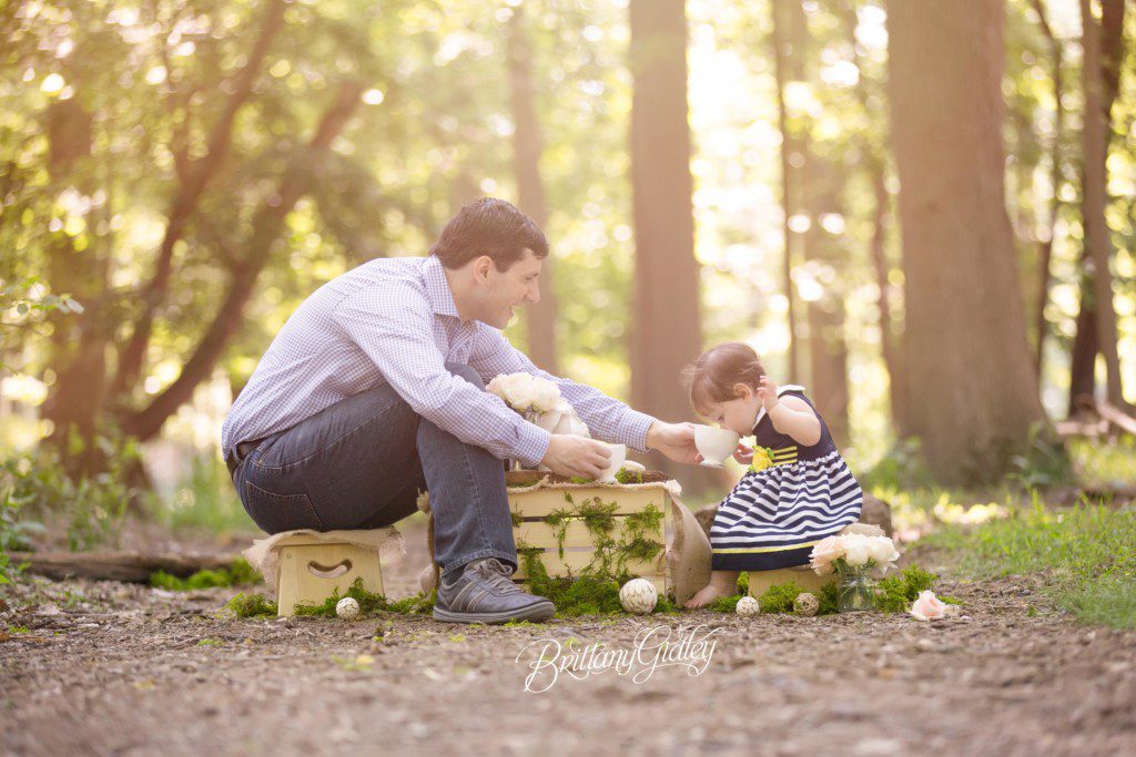 Woodland Friends Tea Party Dream Session | New York City Baby Photographer | Available for Worldwide Travel | www.brittanygidleyphotography.com | Brittany Gidley Photography | Start With The Best