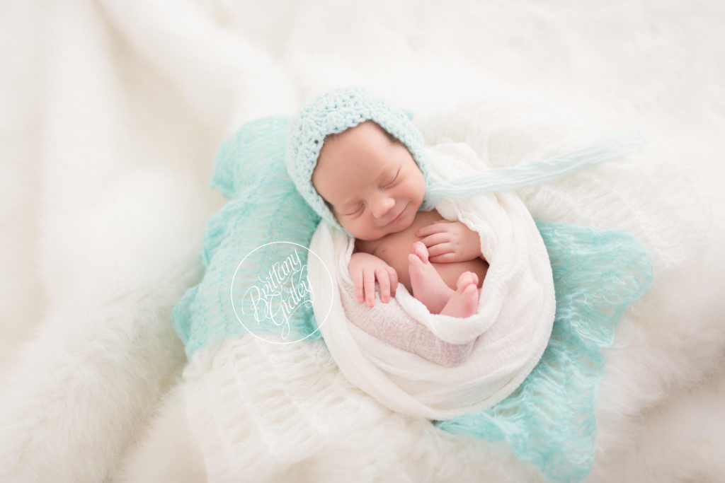 Cleveland Photographer | Cleveland Newborn Photography | Start With The Best | Cleveland Ohio | Pink Newborn Services