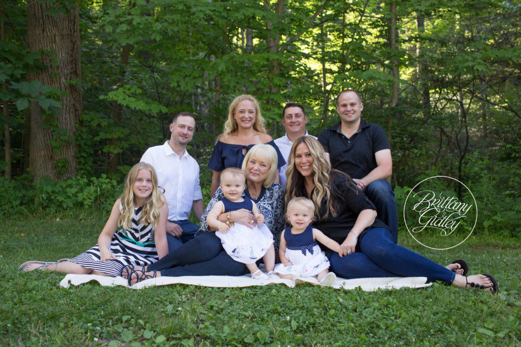 Cleveland Family Photographer | Family Photography | Squire's Castle | Extended Family Portraits