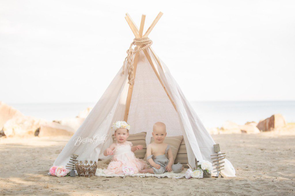 Edgewater Beach Photo Shoot | Edgewater State Park | Cleveland Ohio | Brittany Gidley Photography LLC
