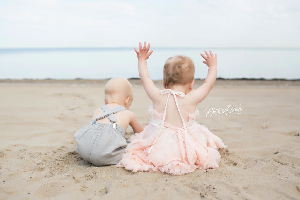 Edgewater Beach Cake Smash | Edgewater State Park | Cleveland Ohio | Brittany Gidley Photography LLC