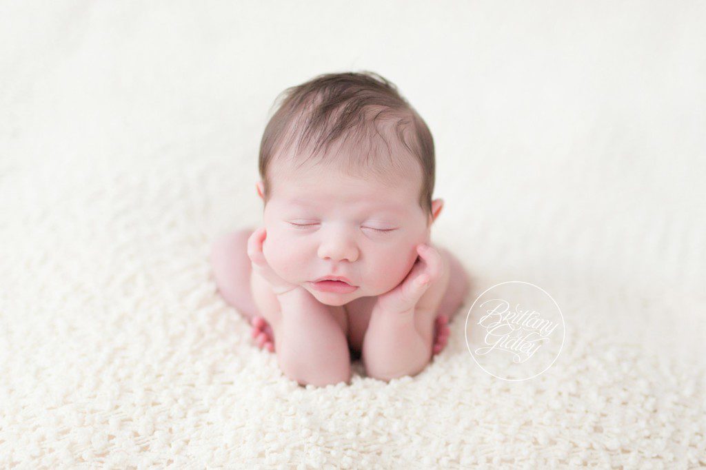 Cleveland Newborn | Cleveland Newborn Photographer | Cleveland, Ohio | Start With The Best | Brittany Gidley Photography LLC