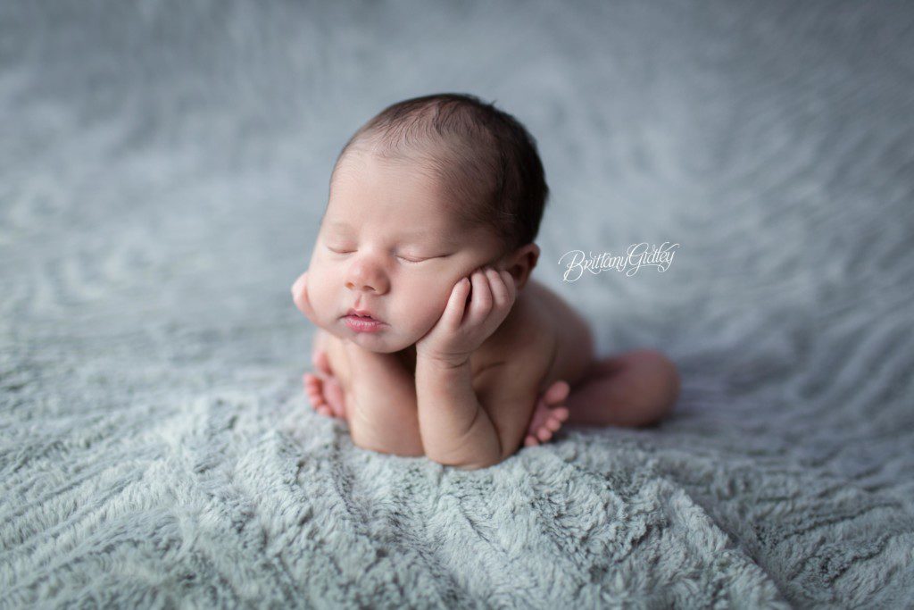 Ohio Newborn Photographer | Ohio Newborn Photography | Cleveland Ohio Photographer | Newborn Photography | Brittany Gidley Photography LLC