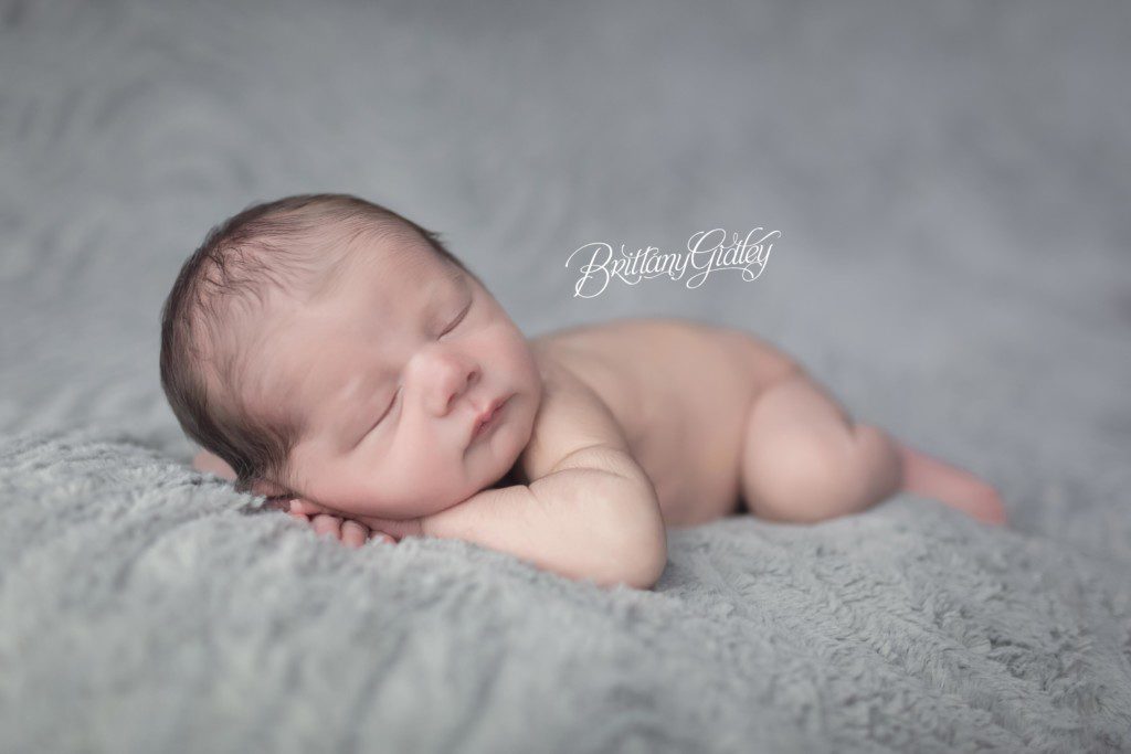 Ohio Newborn Photographer | Ohio Newborn Photography | Cleveland Ohio Photographer | Newborn Photography | Brittany Gidley Photography LLC