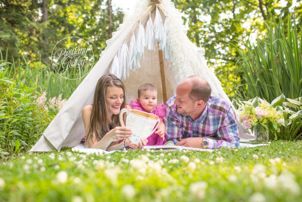 Teepee Photo Shoot | 12 Month Baby | Dream Session | Start With The Best | Cleveland Ohio | Baby Photographer | Baby Photography | Best Baby Photographer