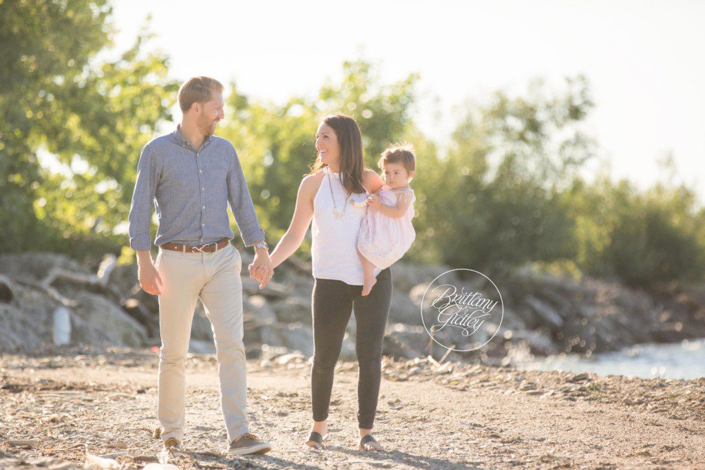 Beach Cake Smash | Family Photographer | Clifton Club Lakewood Ohio | Baby Photographer | Baby Photography | Sunset Photography Session