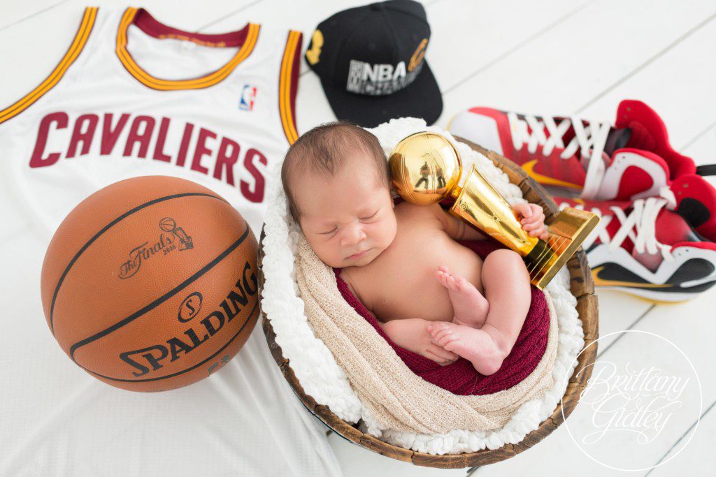 Cleveland Cavaliers Baby | Cleveland Cavaliers Newborn Baby | Basketball Newborn | Cleveland Ohio | www.brittanygidleyphotography.com