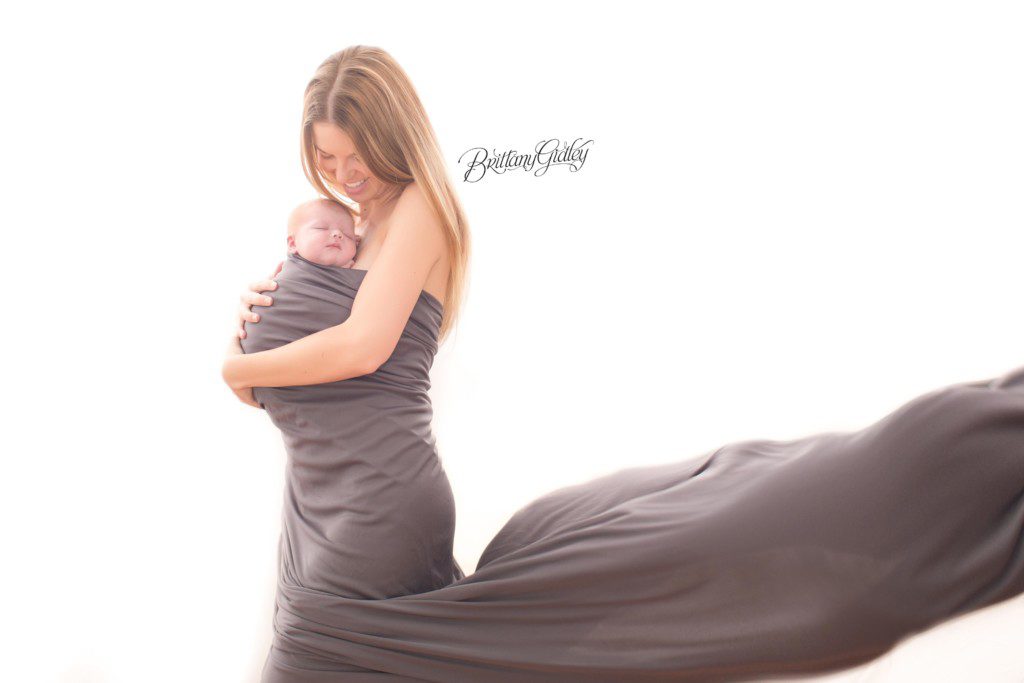 Cleveland's Best Newborn Photographer | Cleveland Ohio Newborn | Newborn Baby Boy | Classic Newborn Baby Photography | Newborn Baby Photos | Cleveland's Best