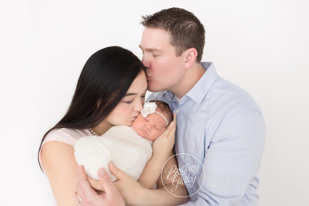 Newborn Photographer | Ohio Newborn Studio | Newborn Photography Studio | www.brittanygidleyphotography.com | Brittany Gidley Photography LLC