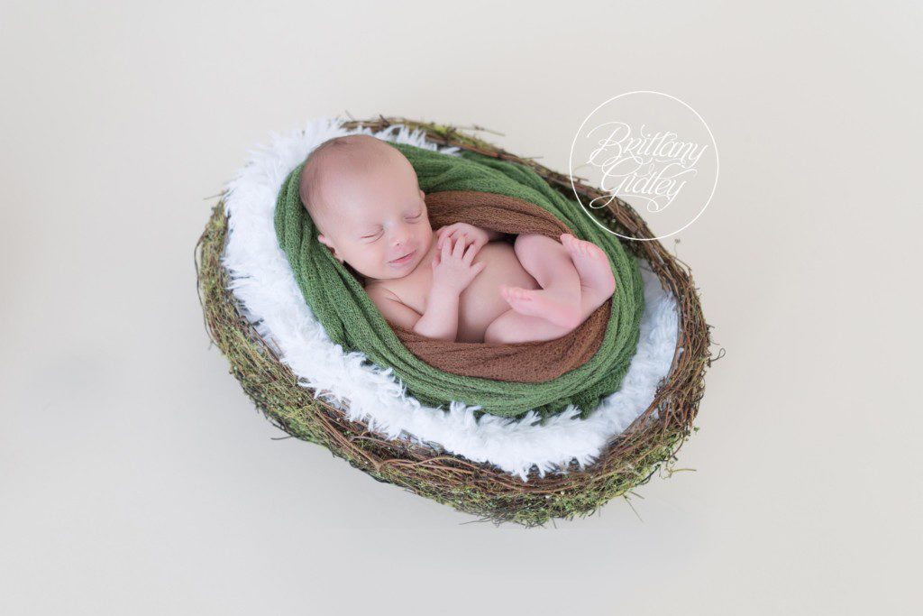 Ohio Newborn Photographer | Newborn Photography | Cleveland Ohio | Preemie Photographer