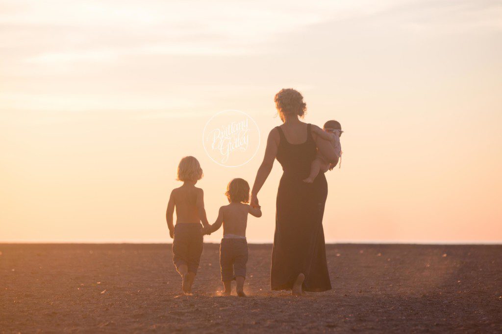 Beach Photographer | Siblings | Baby 6 Months | Mentor Headlands Beach