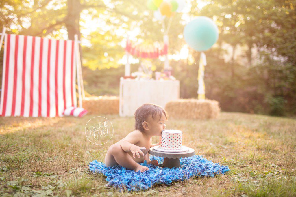 Circus | Circus Dream Session | Circus Theme Photo Shoot | Cake Smash | Baby Photographer | Baby Photography | Brittany Gidley Photography LLC