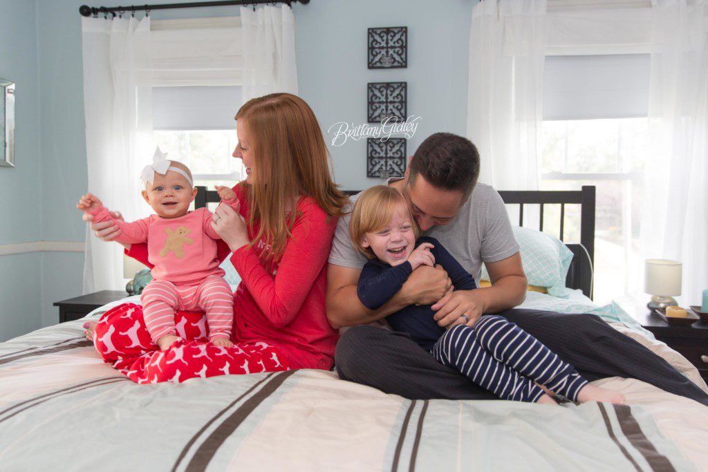 Lifestyle Family Photographer | Cleveland Ohio | Start With The Best | Pajamas