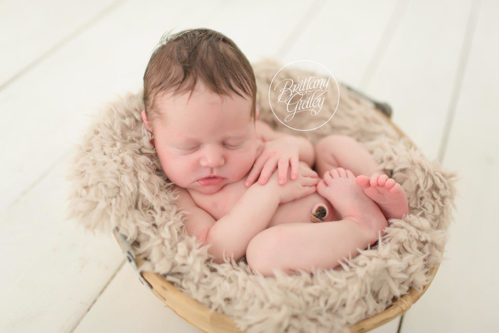 Newborn Photography | Newborn Photographer | Newborn Studio | Start With The Best | Cleveland Ohio