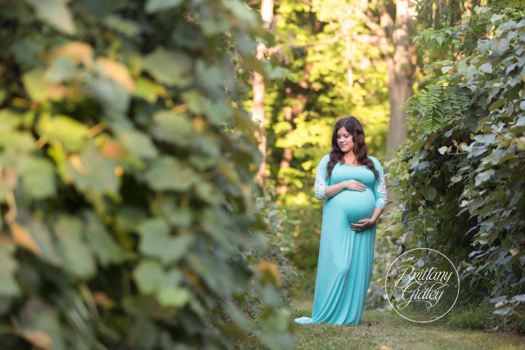 Strongsville Maternity Photographer | Maternity Photography | Strongsville Ohio | Brittany Gidley Photography LLC