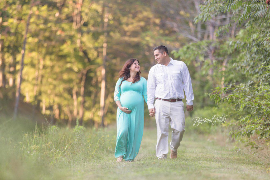 Strongsville Maternity Photographer | Maternity Photography | Strongsville Ohio | Brittany Gidley Photography LLC