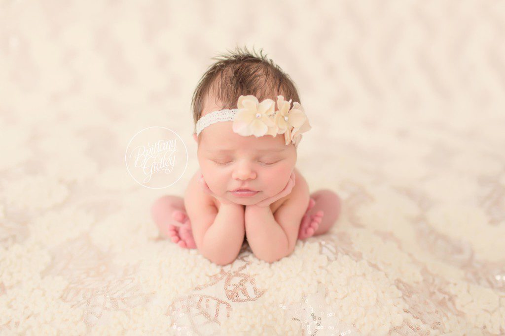Dream Session | Newborn Photographer | Newborn Photography | Dream Photographer | Froggy Pose | Brittany Gidley Photography LLC