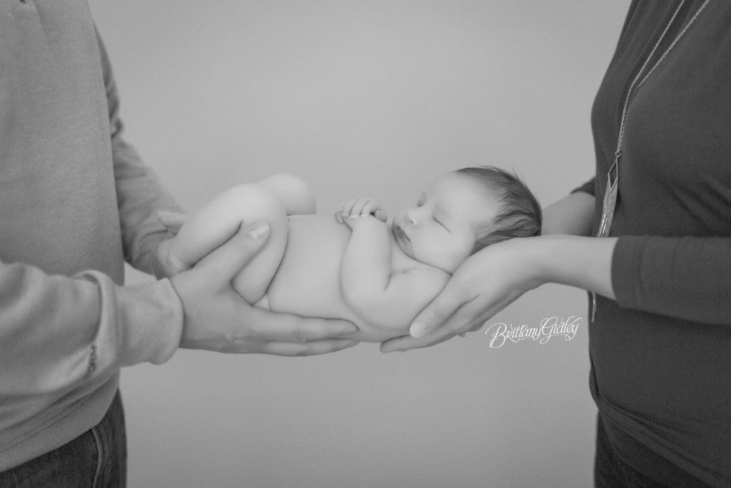 Newborn Pictures | Start With The Best | Brittany Gidley Photography LLC | Cleveland Ohio