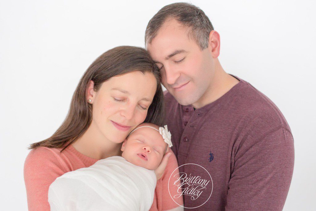 Newborn Specialist | Family Newborn Photography | Mother Father Baby Posing | Start With The Best | Cleveland Ohio