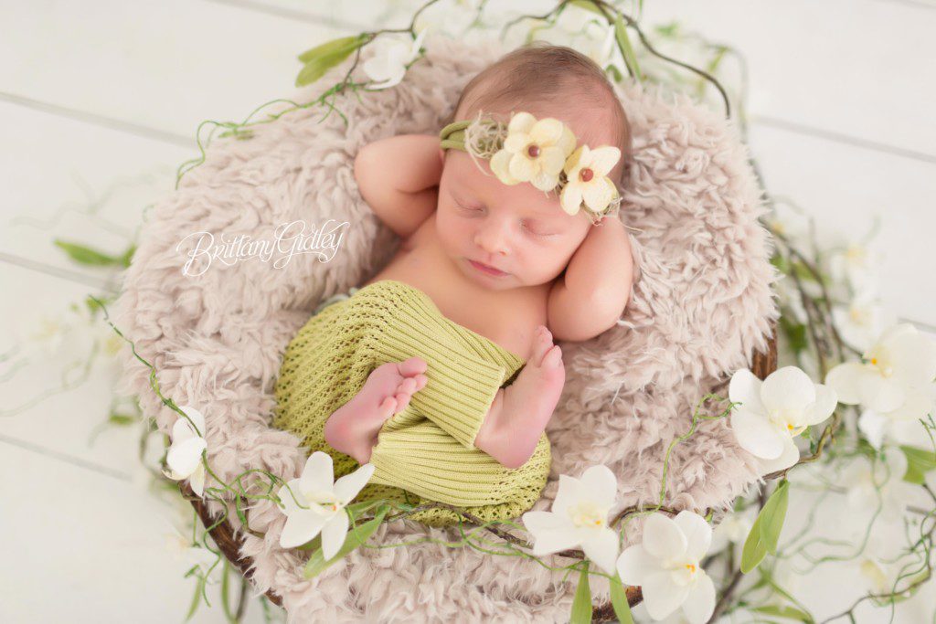 Newborn and Family Photography | Start With The Best | Cleveland, Ohio | Newborn Portrait Studio | Family Portraits 