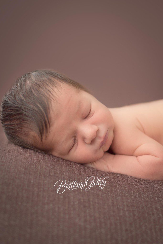 Cleveland Newborn Photographer | Cleveland, Ohio | Start With The Best | Brittany Gidley Photography LLC