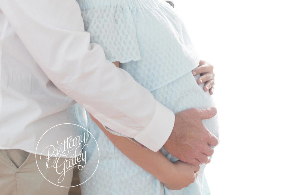 Celebrity Maternity Photography | Dream Lighting | Dreamy Maternity Photography