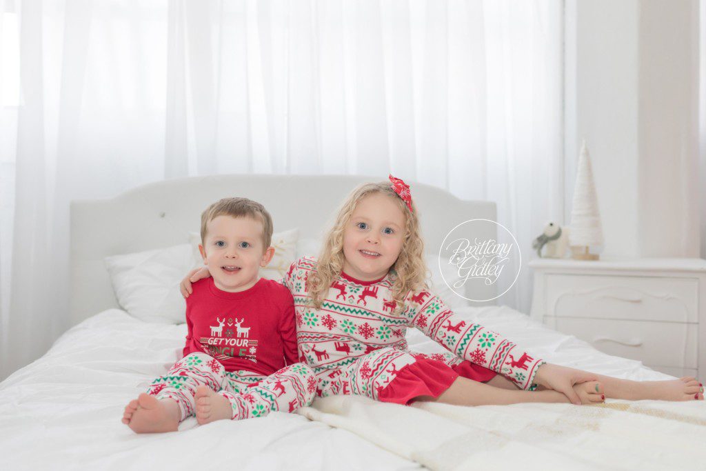Pajamas Holiday Mini Sessions | Woodland Wonders | Best Child Photography | Best Baby Photography | Best Family Photography | Best Newborn Photography