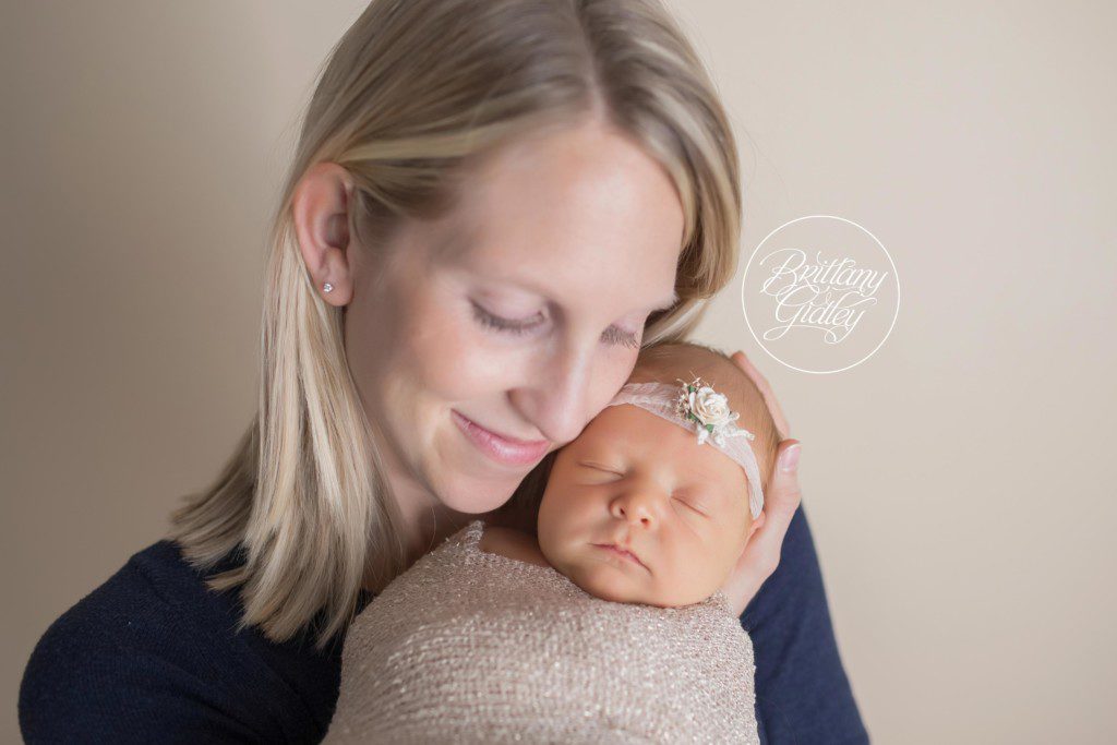 Cleveland Newborn Photographer | Newborn Photography | Newborn Baby Girl