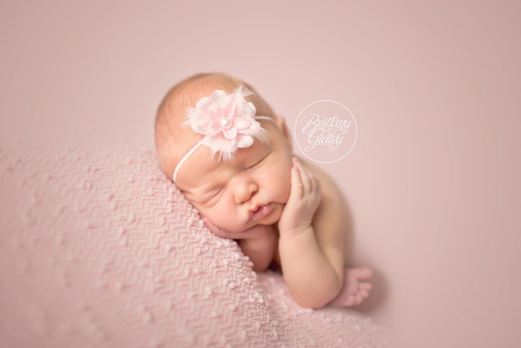 Cleveland Newborn Photographer | Newborn Photography | Newborn Baby Girl