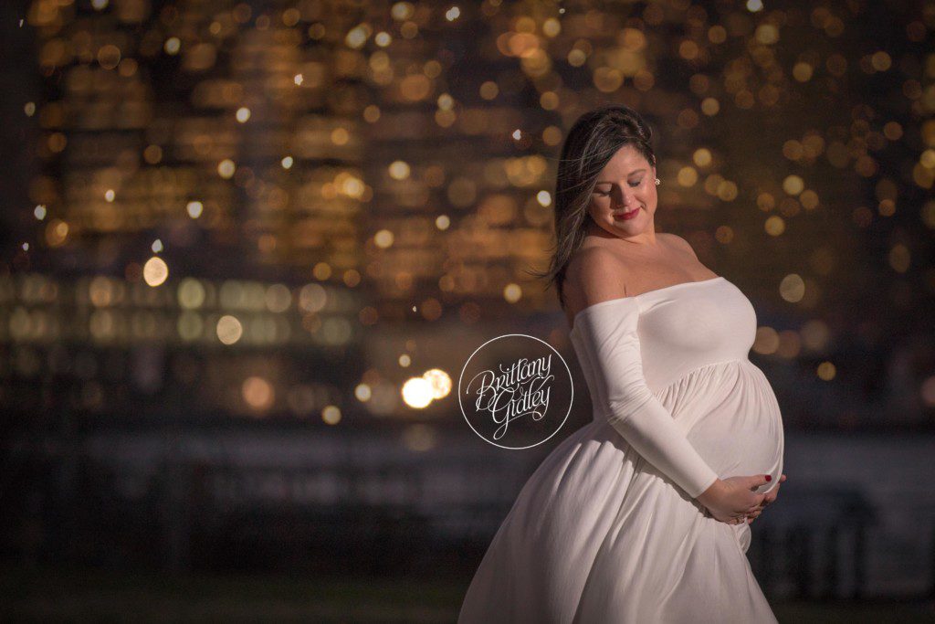 City Lights Maternity Photography | New York City | Photographer NYC | Manhattan | New York City Maternity Photographer