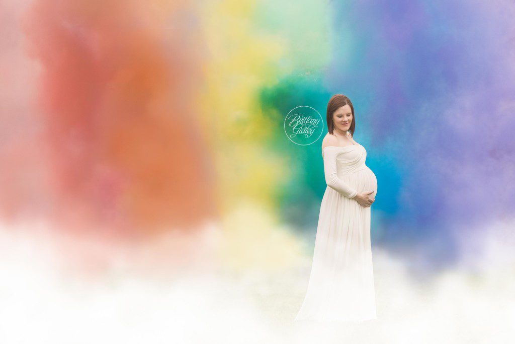 Smoke Bomb Rainbow Baby Maternity Pictures | Smoke Bomb Rainbow Baby Maternity Session | Smoke Bomb Rainbow Baby Picture | Rainbow Baby Pregnancy | Brittany Gidley Photography LLC | Smoke Bomb Rainbow Baby Maternity