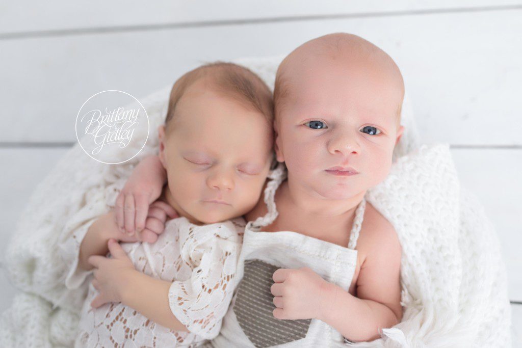 Twin Newborn Photographer | Brittany Gidley Photography | Siblings | Newborn Babies